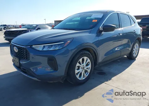 2023 Ford Escape Active z USA, uszkodzony, nr VIN 1FMCU0GN7PUB15910